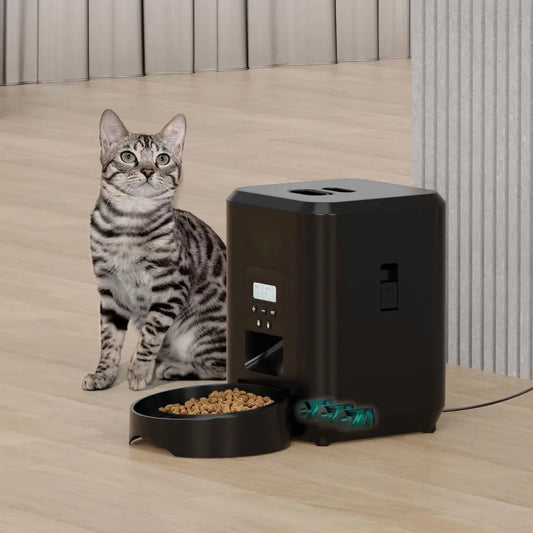 Smart Automatic Pet Feeder for Cats and Dogs