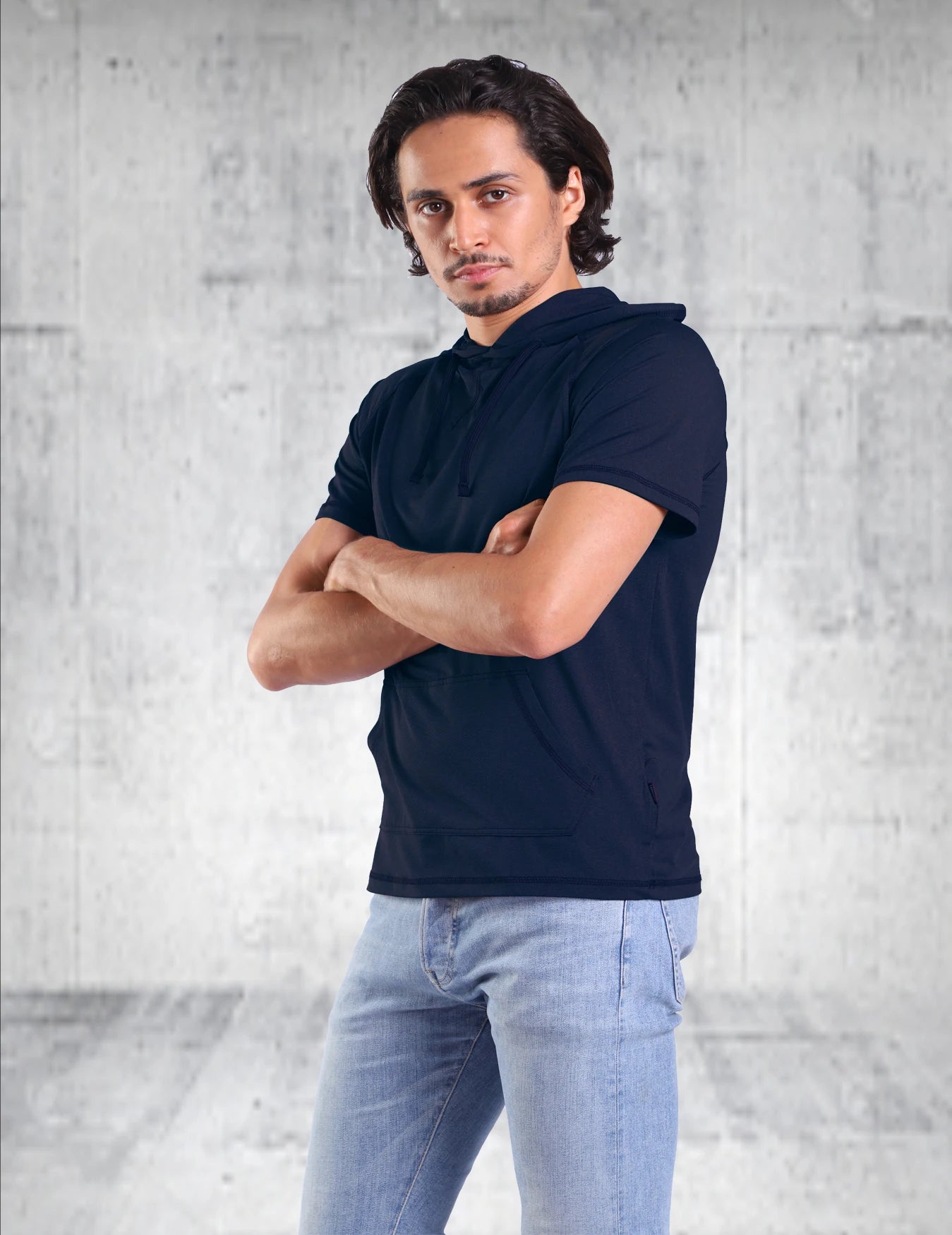 Men's lightweight and breathable casual sports hoodie - short sleeved quick drying suitable for outdoor sports in summer